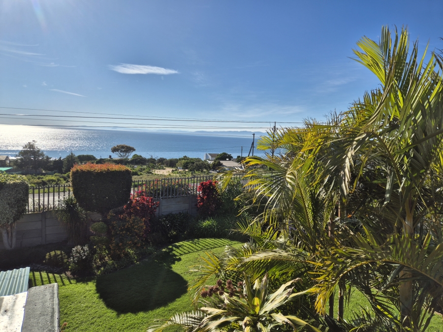 5 Bedroom Property for Sale in Kleinkoornhuis Western Cape